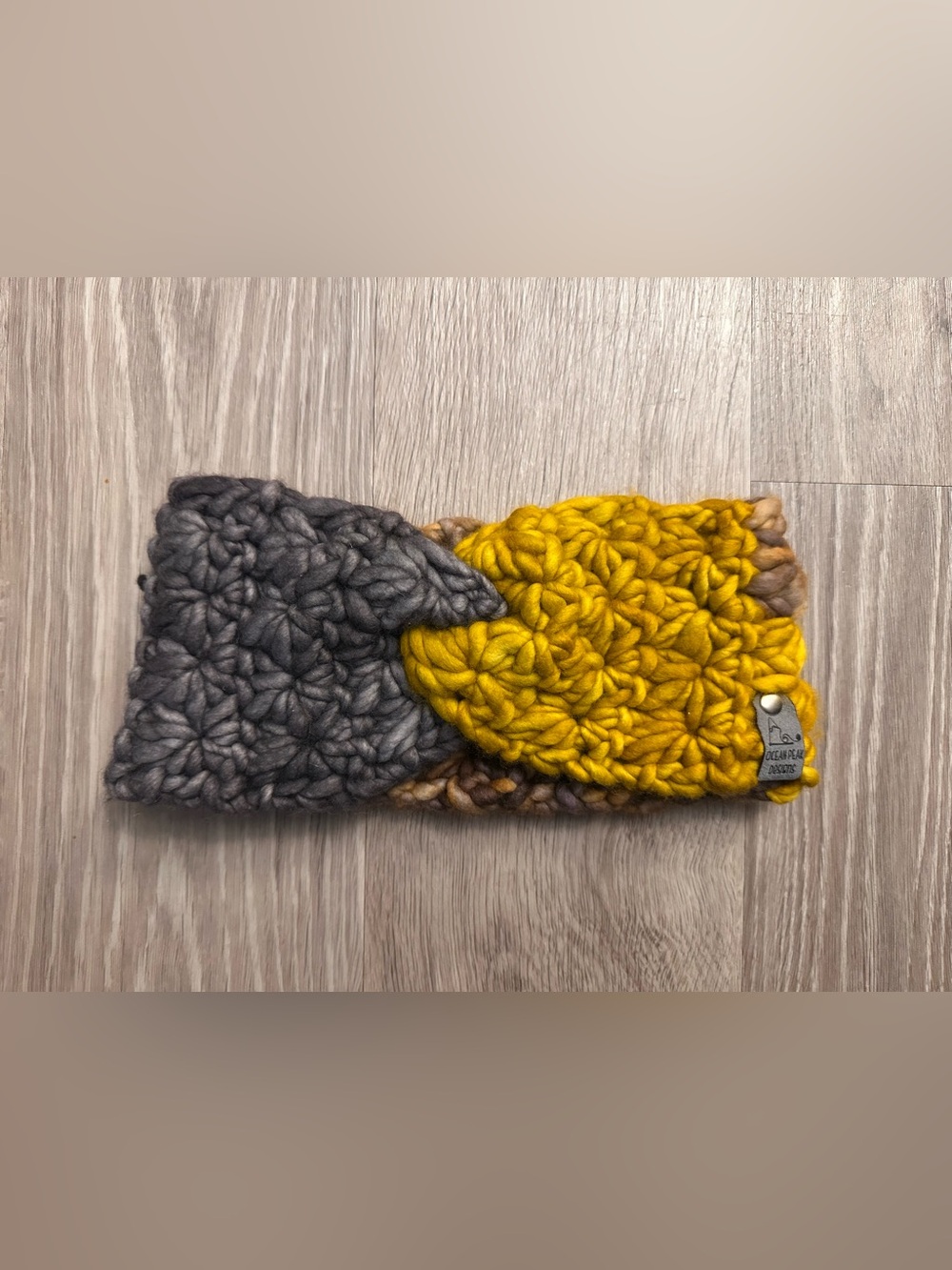 Ocean Peak 🌊 Handmade Chunky Knit Headband in Mustard Yellow